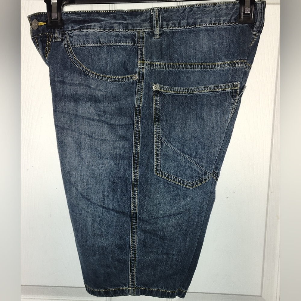 Boy's Dark Wash Jean Shorts Size 12 EUC